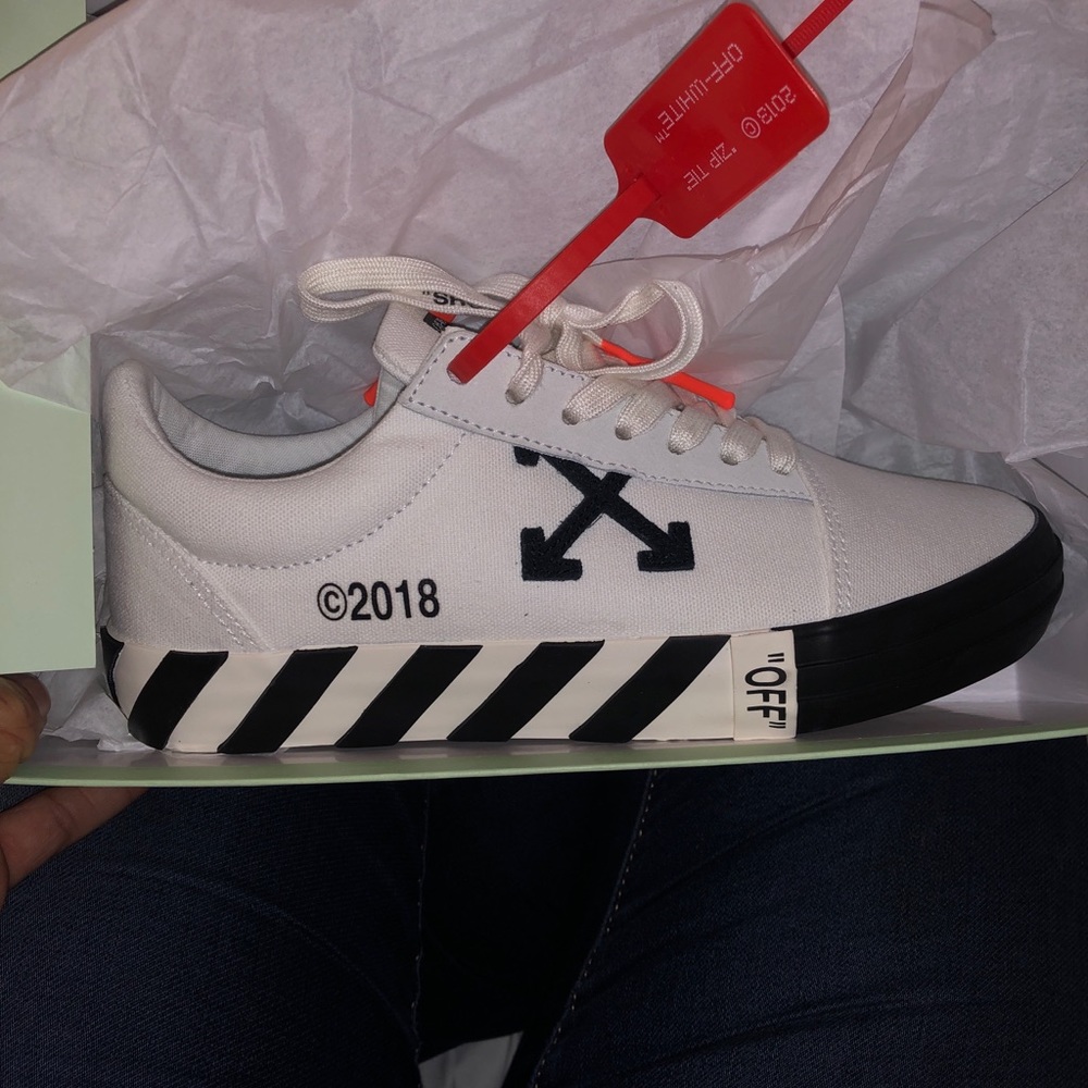 Off White Vans